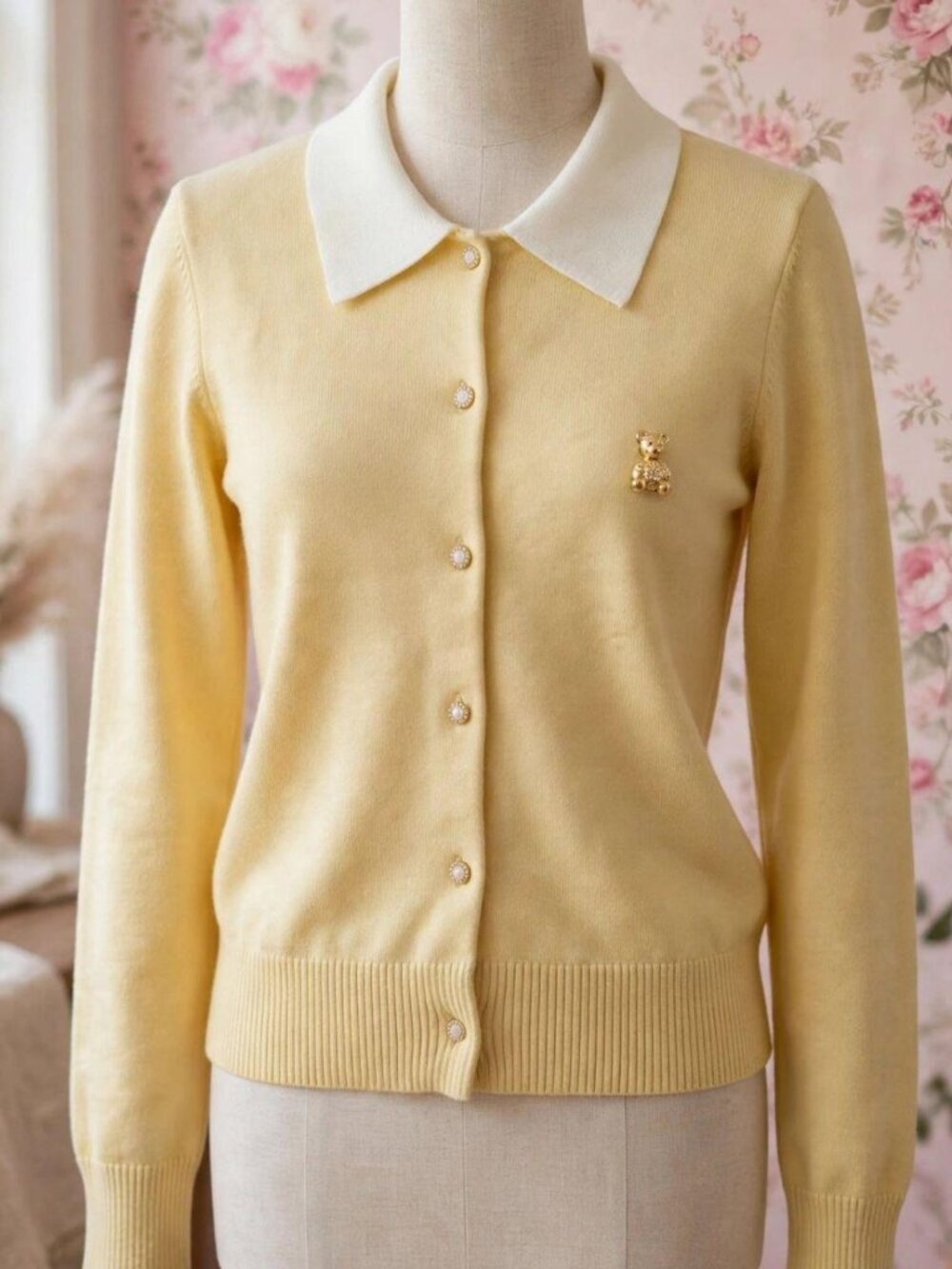 Pale Yellow Knit Polo Cardigan Cream Collar Teddy Bear Pin Kawaii Coquette XS